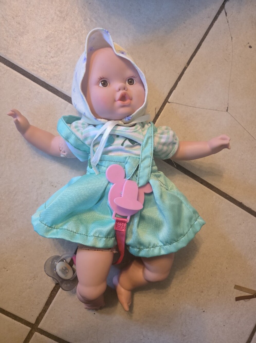 Vintqge Doll 2001 Cititoy BS 312 China Sodt Bodied Baby